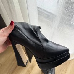 Ботфорты на каблуке - фото 3