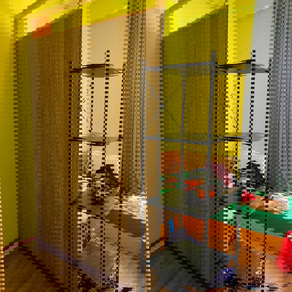 Светильники на рельсах