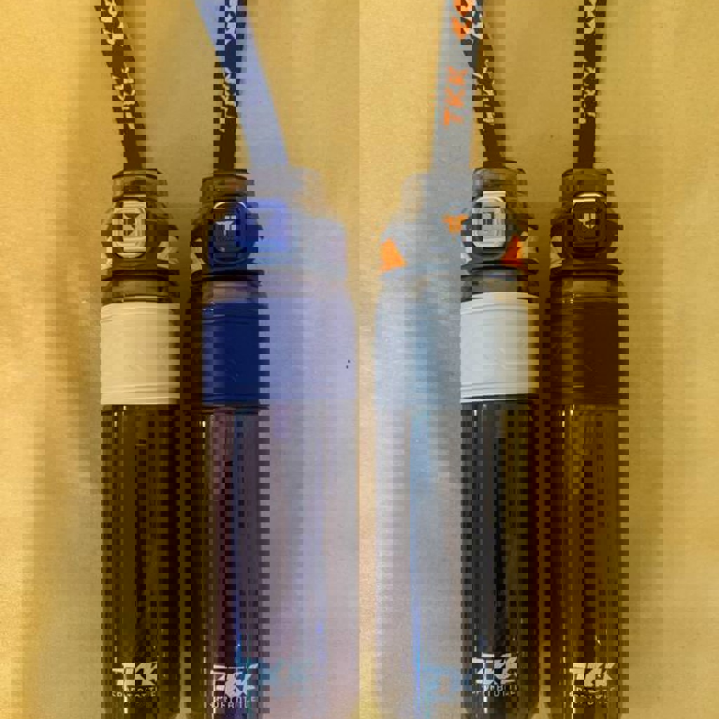 Спортивная бутылка