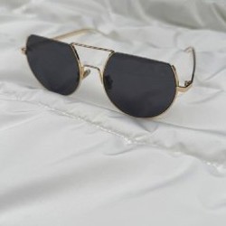 Золотые солнцезащитные очки - фото 6