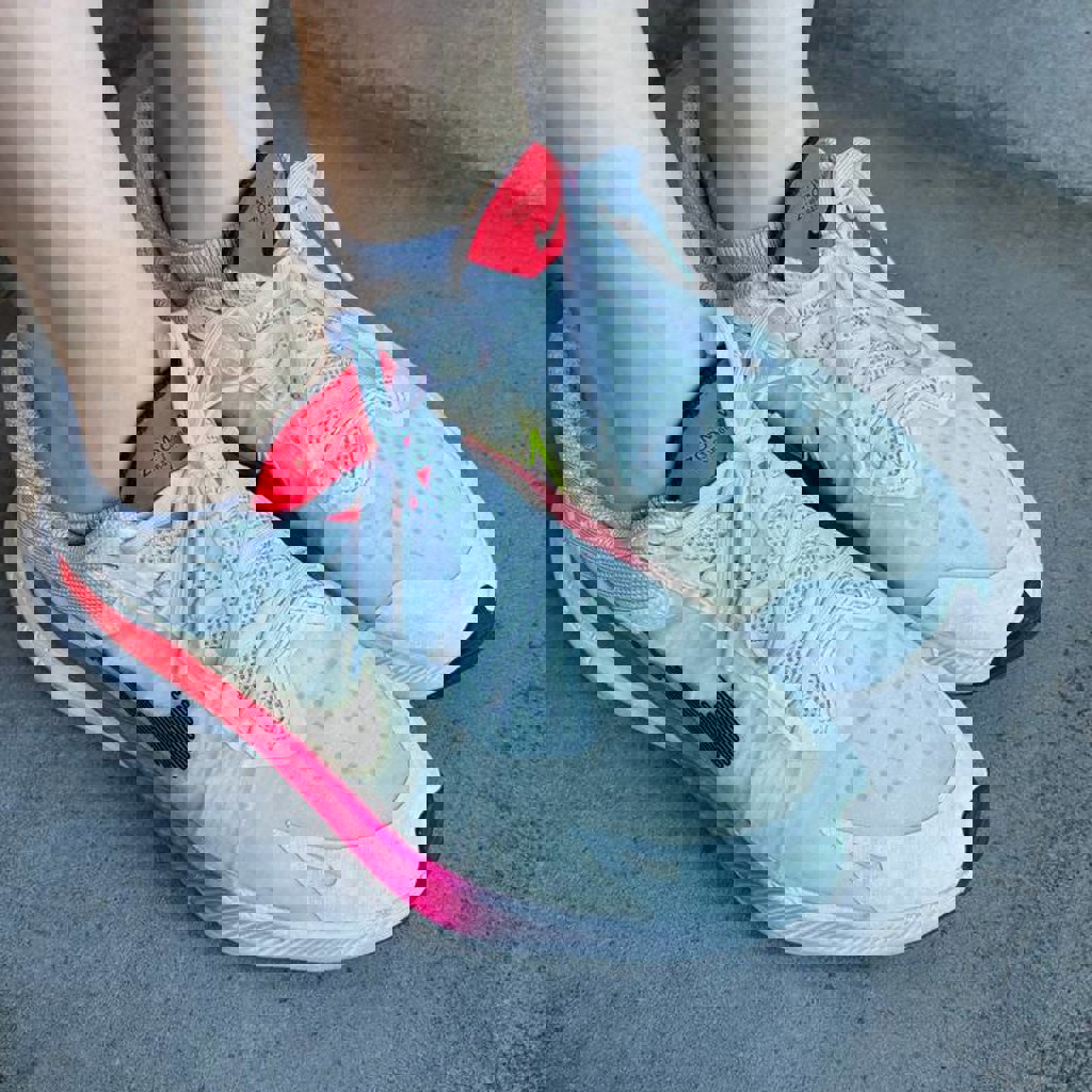 Кроссовки Nike