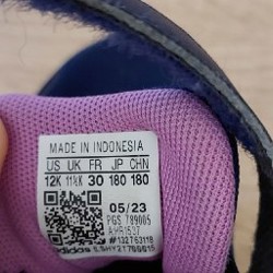 Детские кроссовки adidas - фото 4