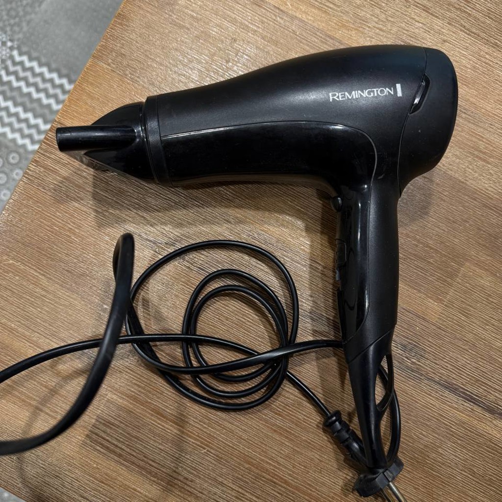 Фен для волос Remington