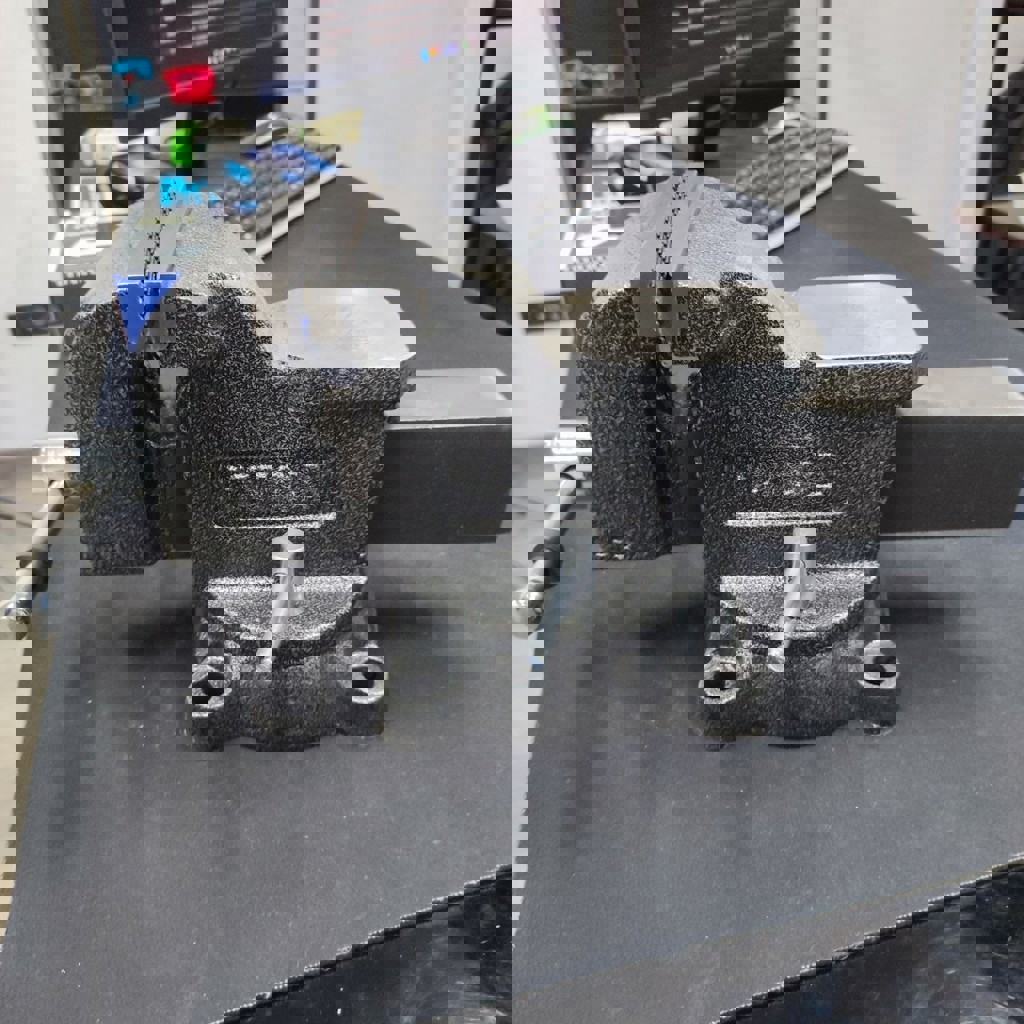 Тиски Yato YT-6502