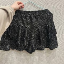 Блестящая юбка-шорты - фото 6