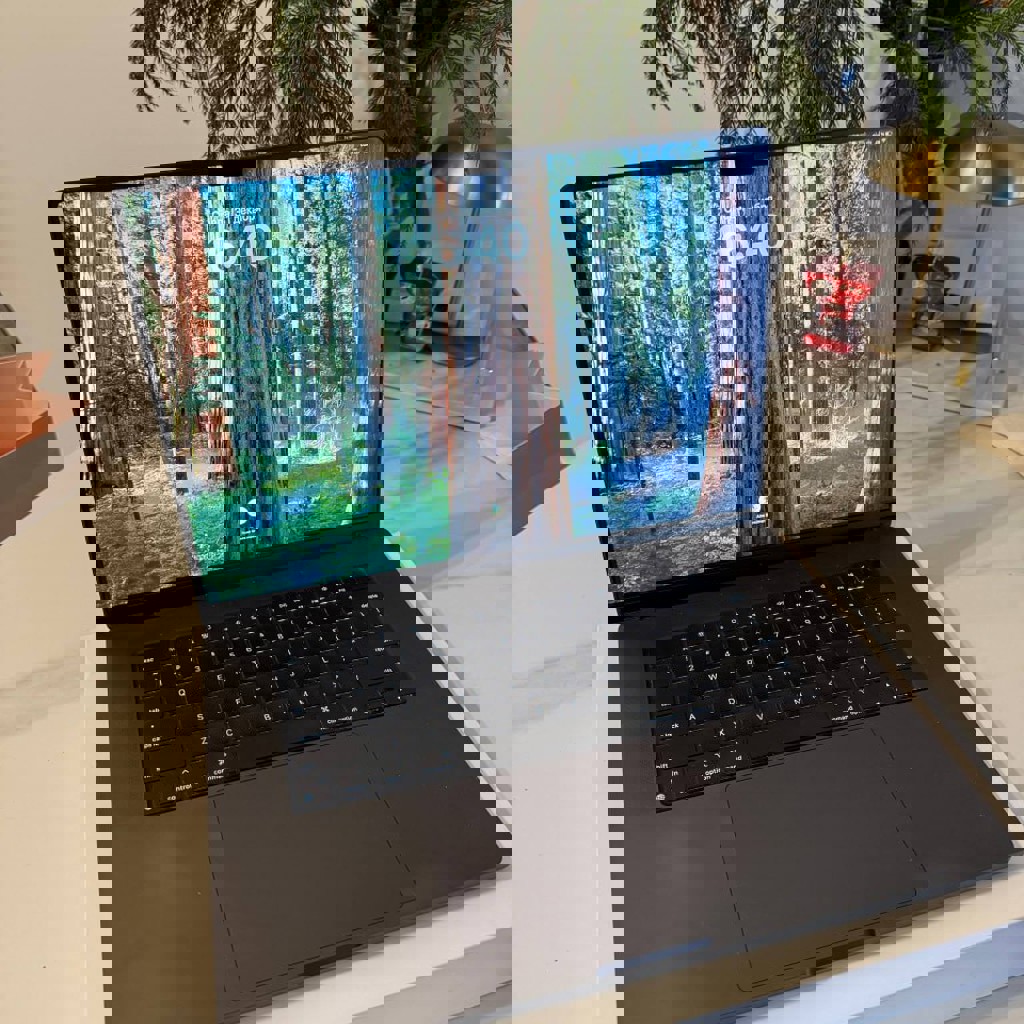 MacBook Pro 16” M3 Pro