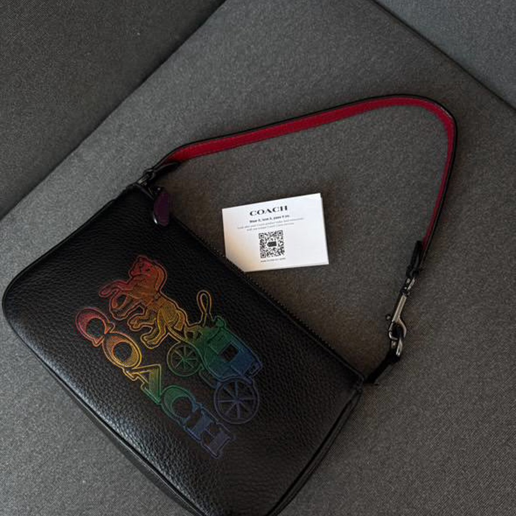 Сумка Coach Nolita 19