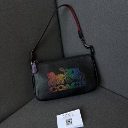 Сумка Coach Nolita 19 - фото 2