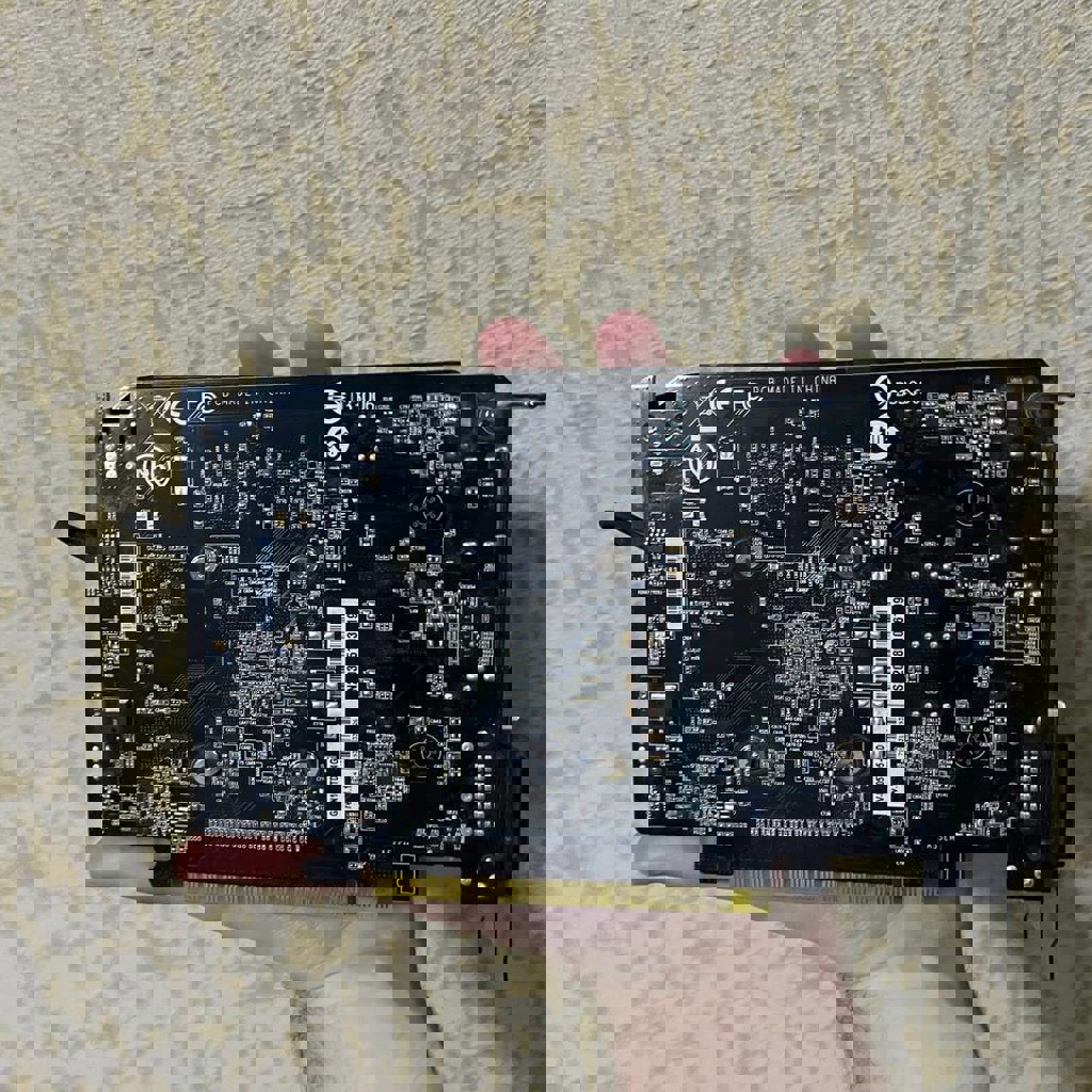 Видеокарта GTX 1050 TI