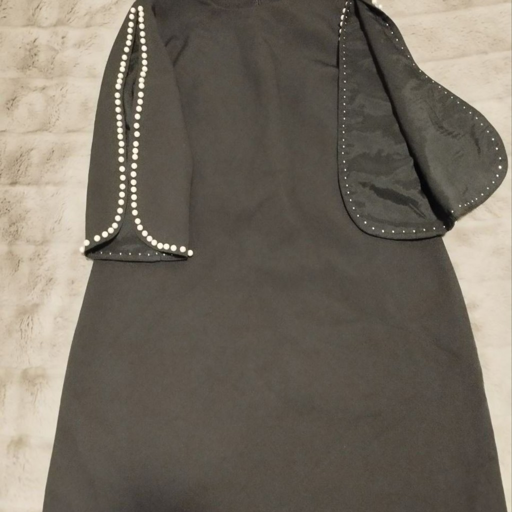 Черное платье