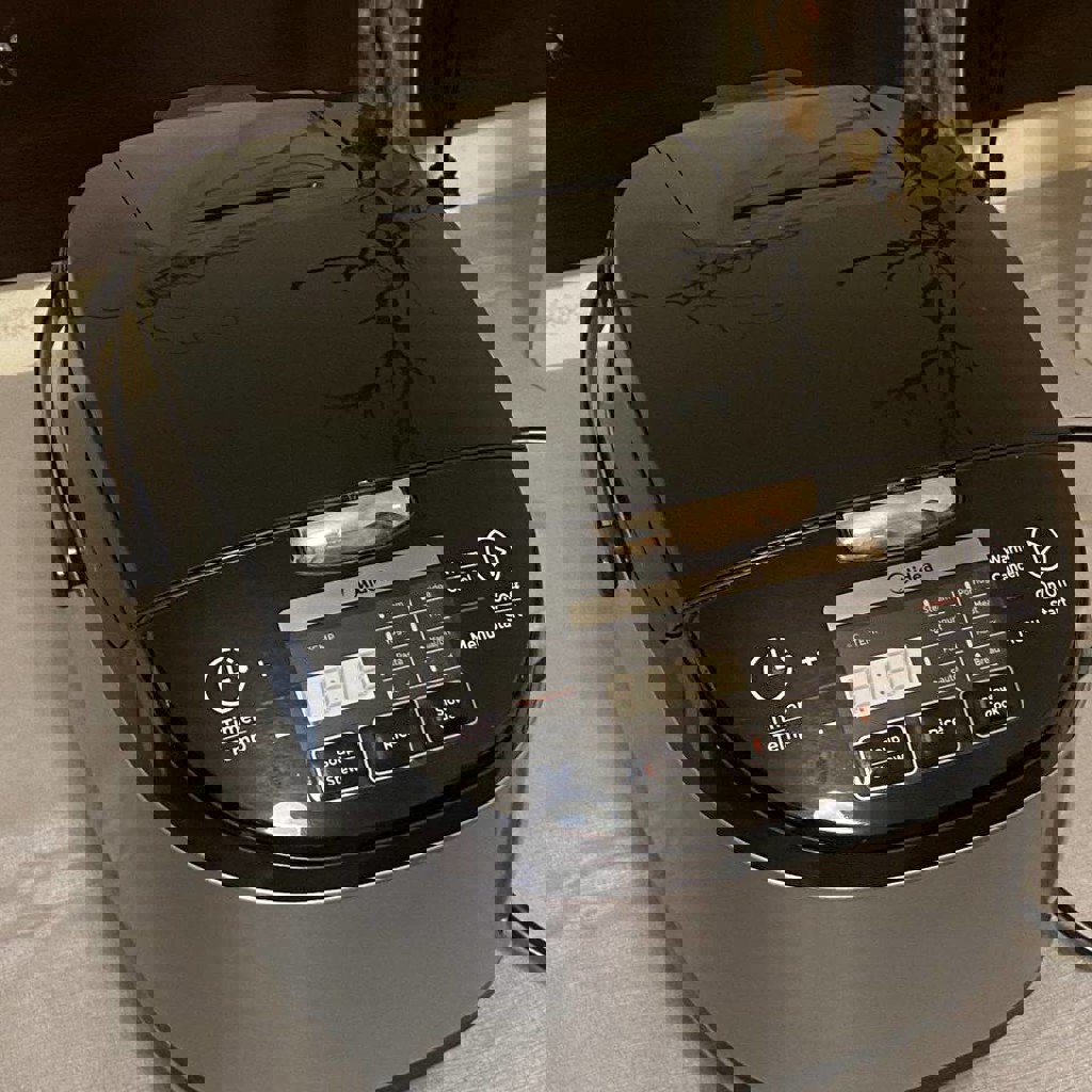 Мультиварка Midea