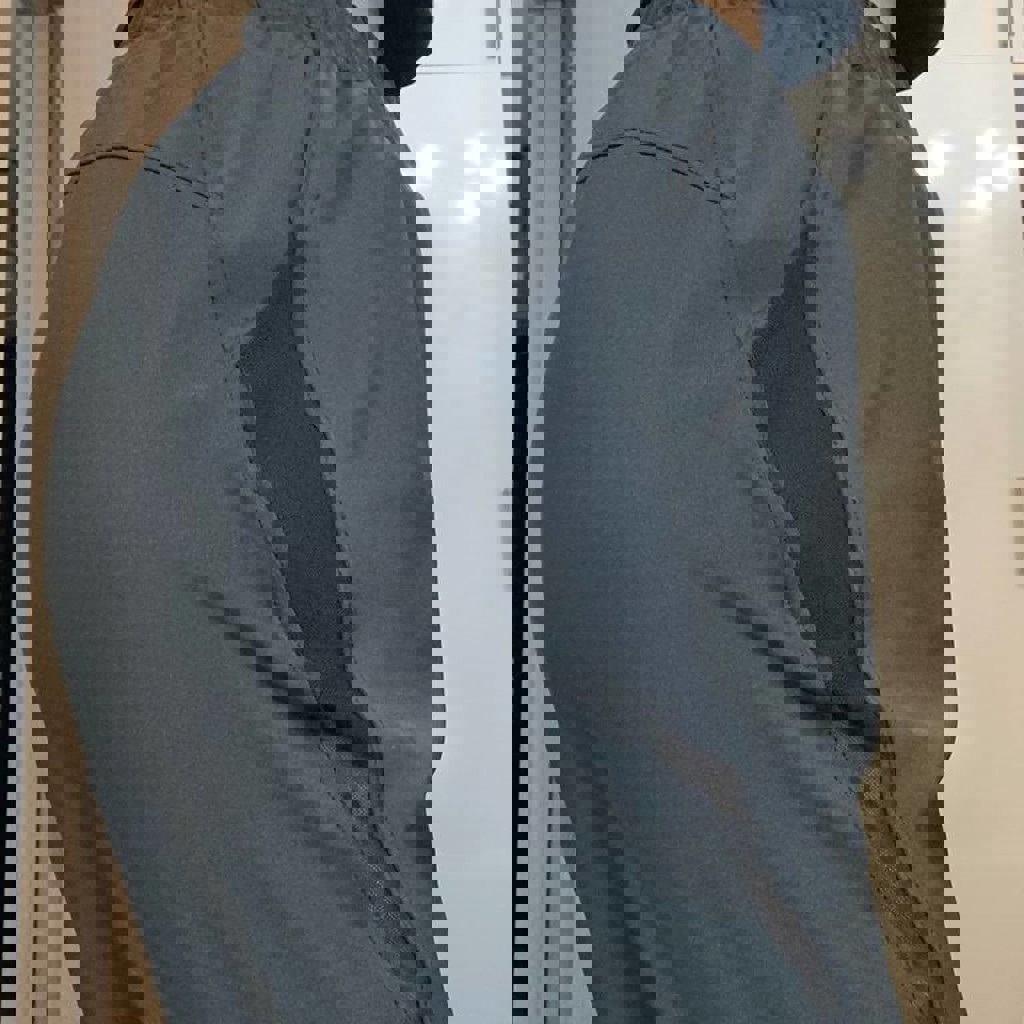 Спортивные черные штаны женские