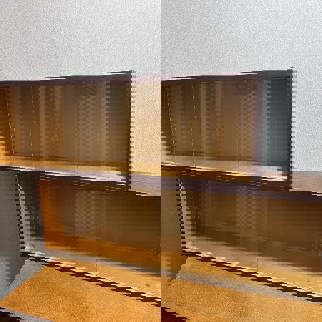 Книжные полки