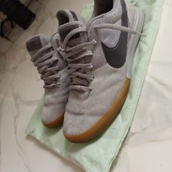 Кроссовки - фото 4