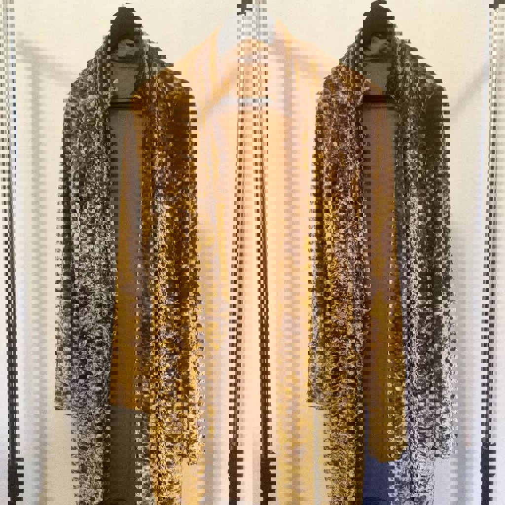 Золотой кардиган