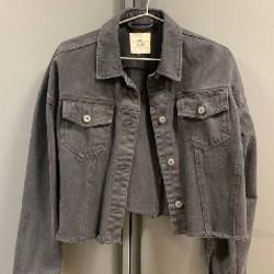 Джинсовая куртка женская - фото 2