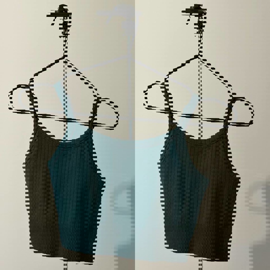 Спортивный топ НМ