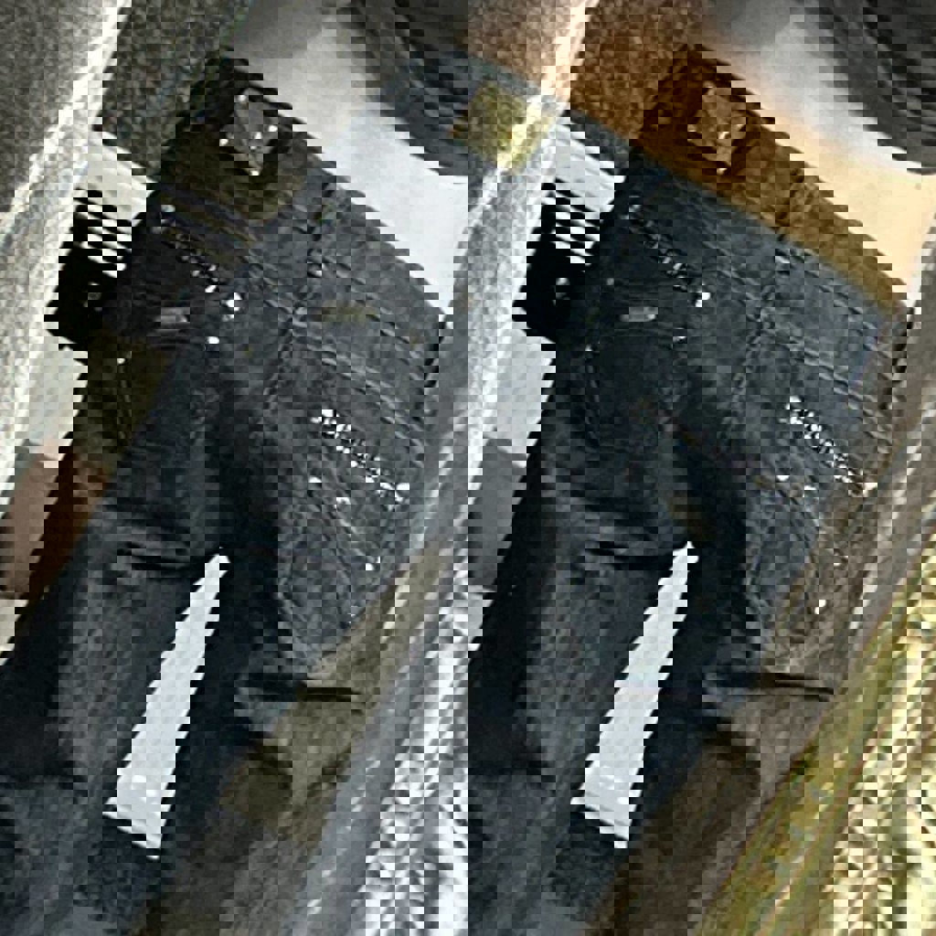 Белые джинсы