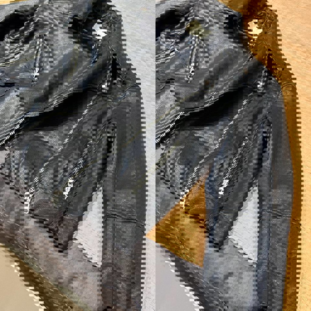 Товар не указан