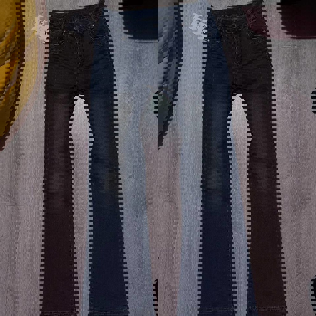 Джинсы клеш