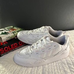 Кроссовки - фото 6