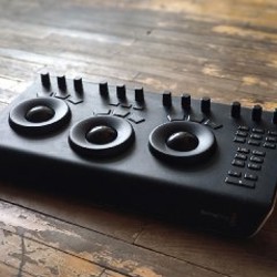 Профессиональный монитор Eizo CG247X - фото 1