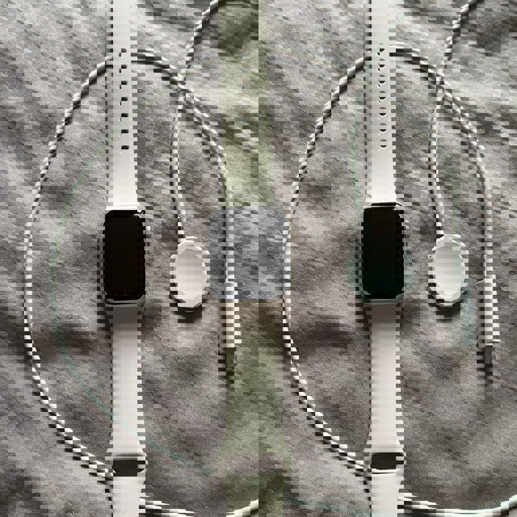 Apple Watch SE (2-го поколения)