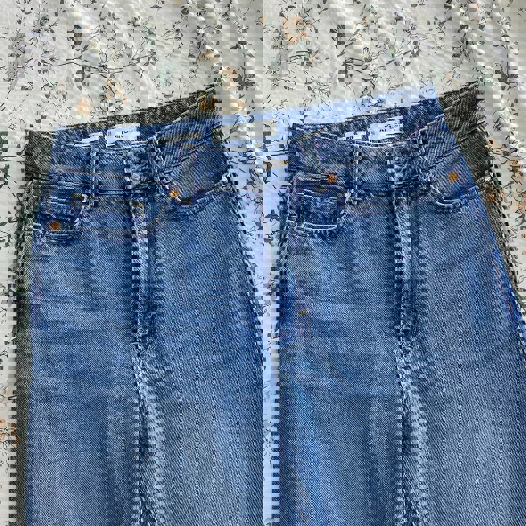 Джинсы женские Mango