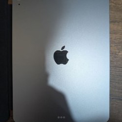 Ipad air 11' 256 ГБ - фото 1