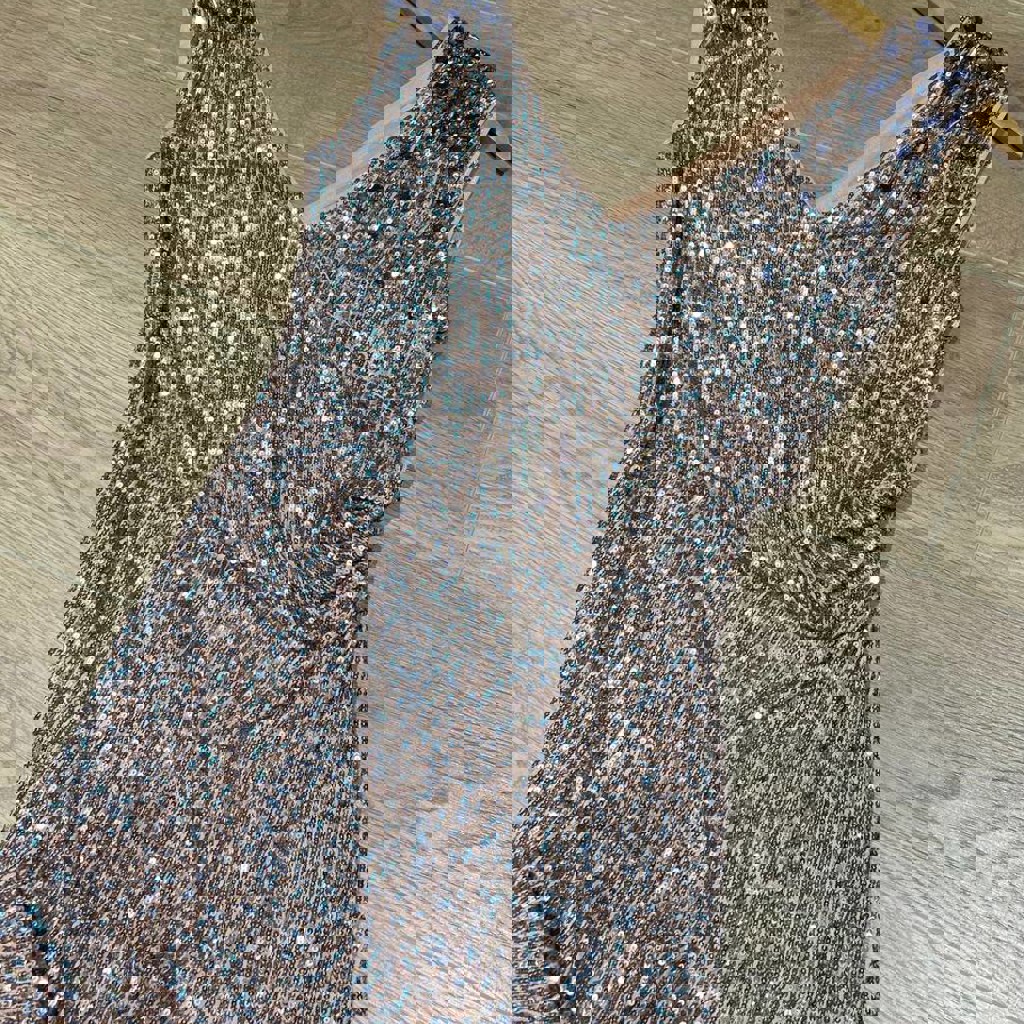 Праздничное платье Nenette Milano