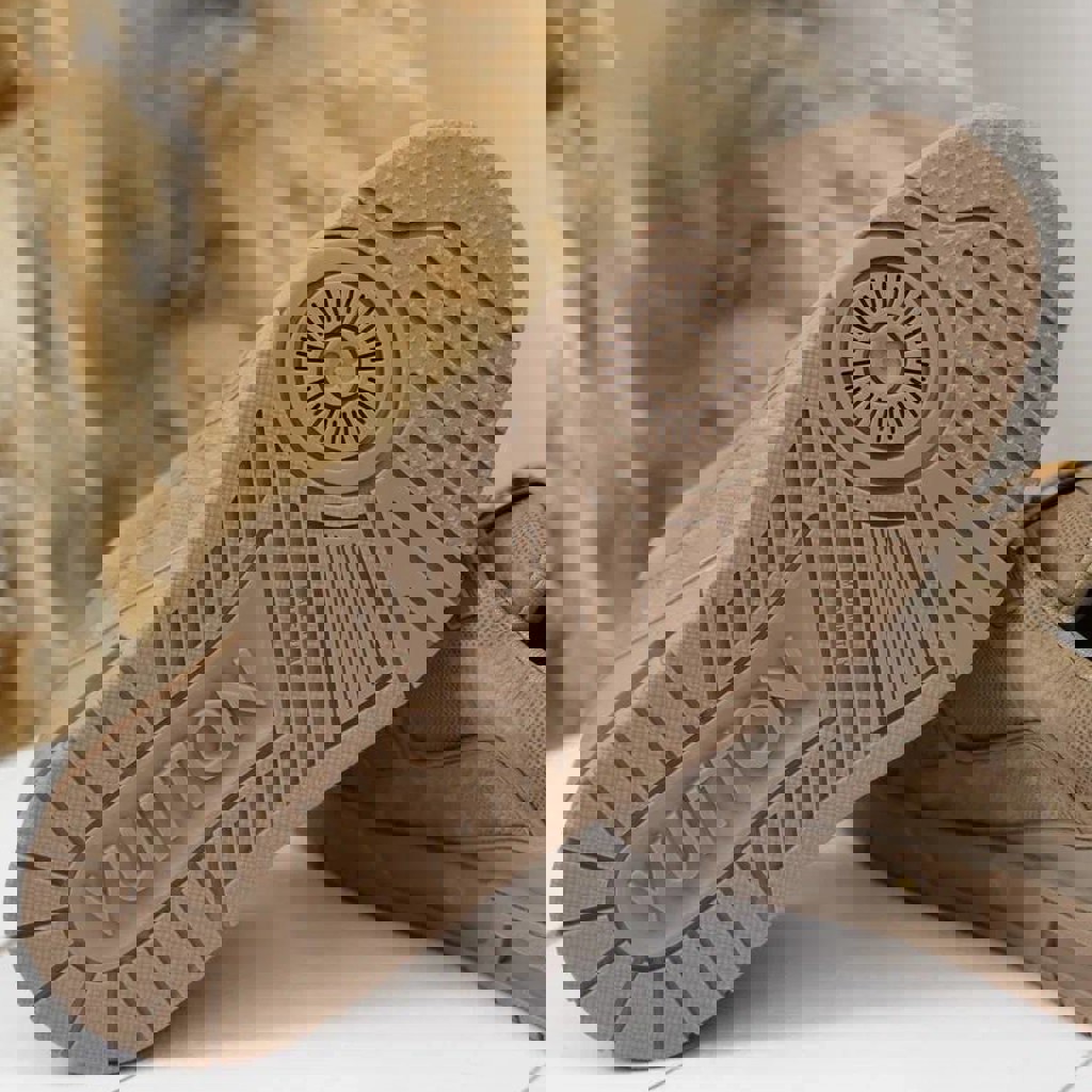 Мужские кроссовки