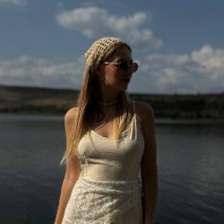 Пиджак с юбкой - фото 3