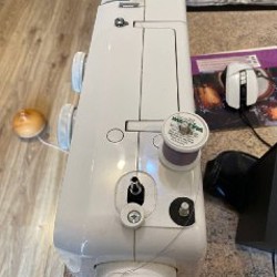 Швейная машинка Elna EasyLine 12 - фото 2