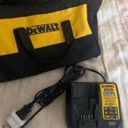 Шуруповерт DeWalt DCD 777 - фото 3