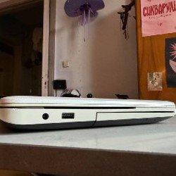 Ноутбук TOSHIBA Satellite C850 - фото 5