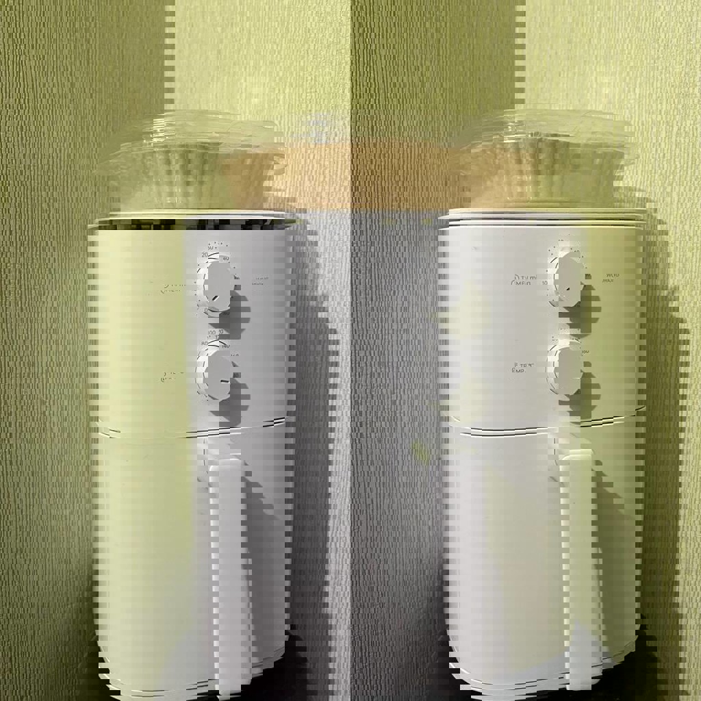 Стол небольшой