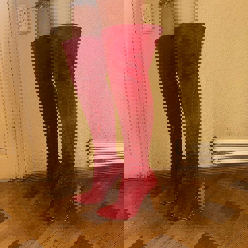 Высокие сапоги