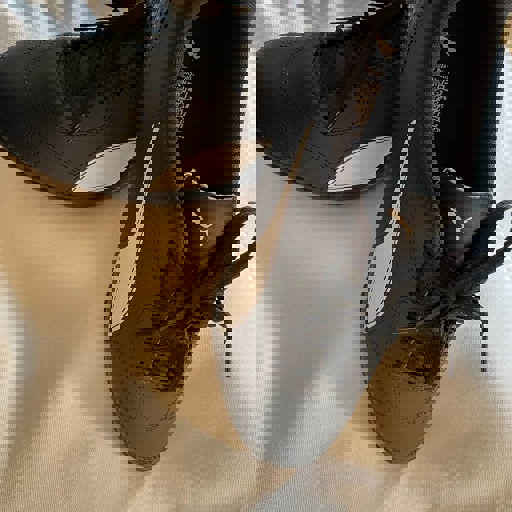 Серо белые шорты