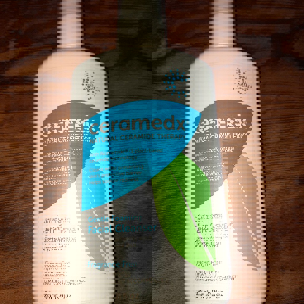 Пенка для умывания с керамидами