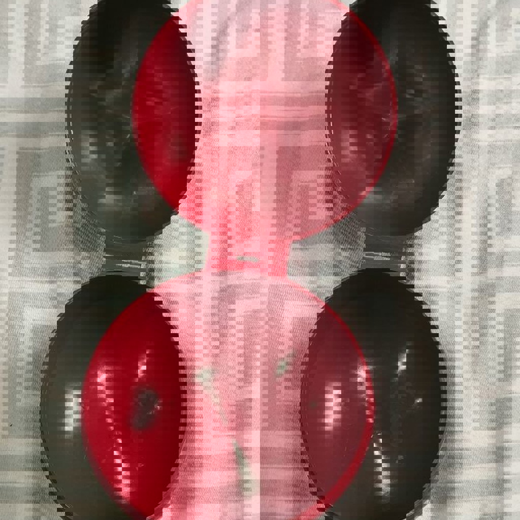 Круглая пластиковая емкость для хранения