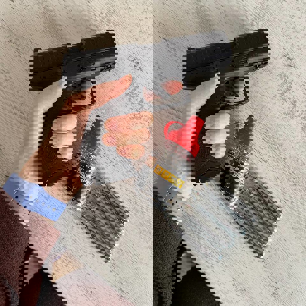 Пневматический пистолет Beretta APX