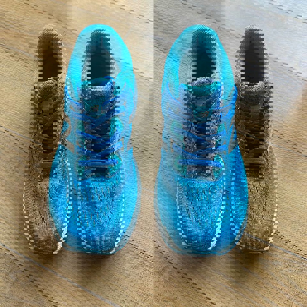 Кроссовки женские New Balance Vaygo