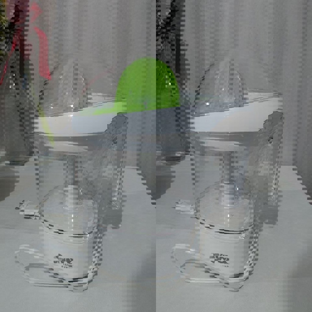 Соковыжималка VOX