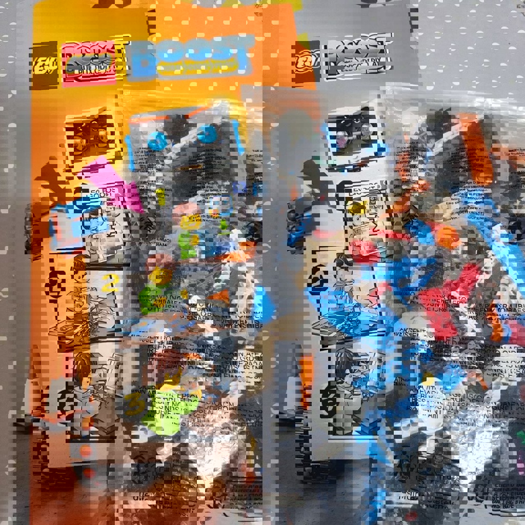 Lego Creative Toolbox