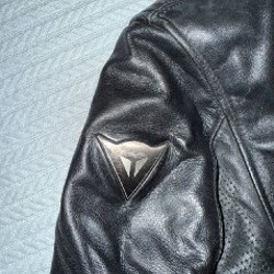 Кожаная куртка Dainese - фото 3