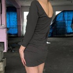 Платье COS с вырезом на спине - фото 6