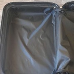 Чемодан - фото 3