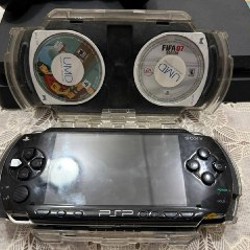 PS4 Slim - фото 1