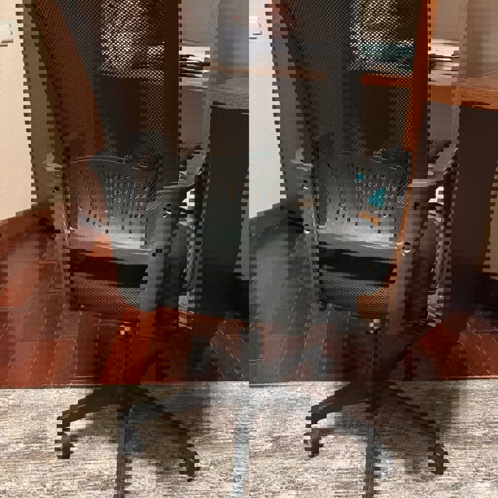 Стул офисный