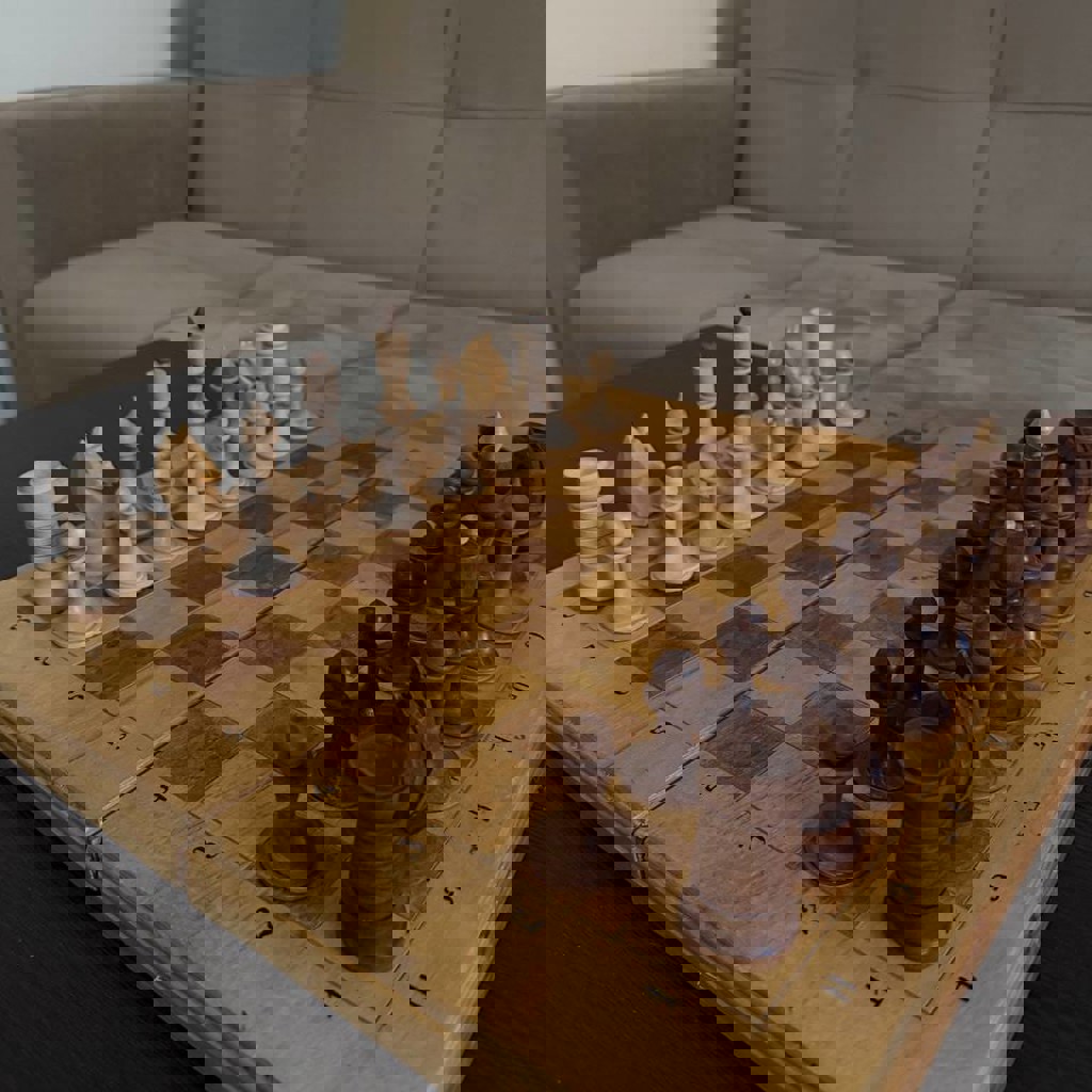 Шахматы деревянные